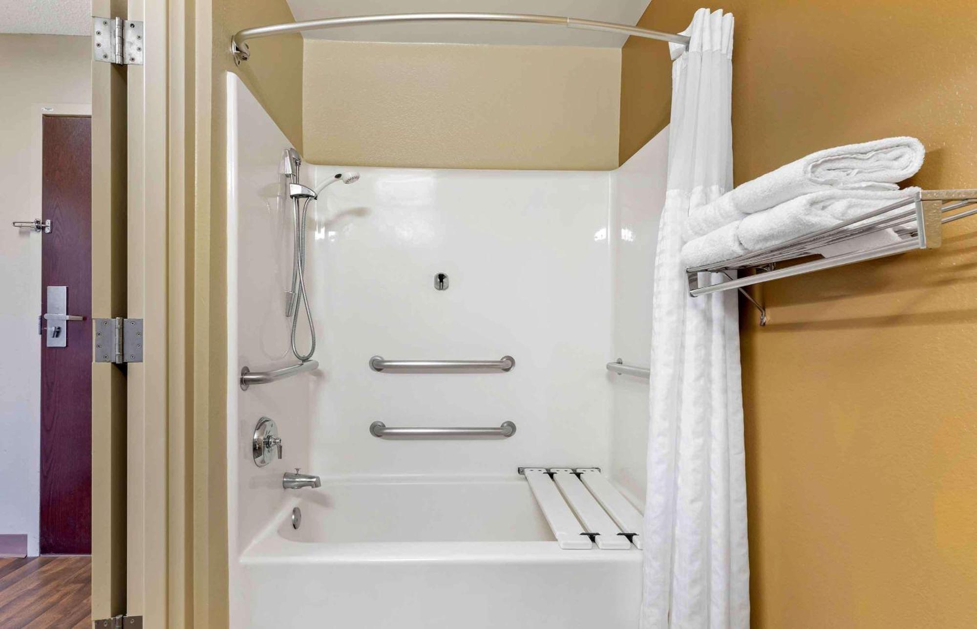Extended Stay America Select Suites - Greensboro - Wendover Ave - Big Tree Way Luaran gambar