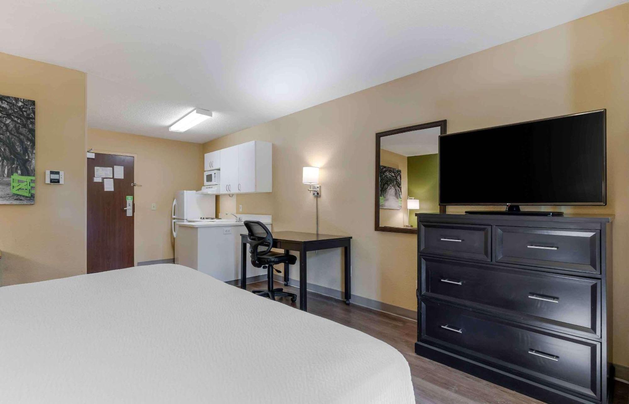 Extended Stay America Select Suites - Greensboro - Wendover Ave - Big Tree Way Luaran gambar