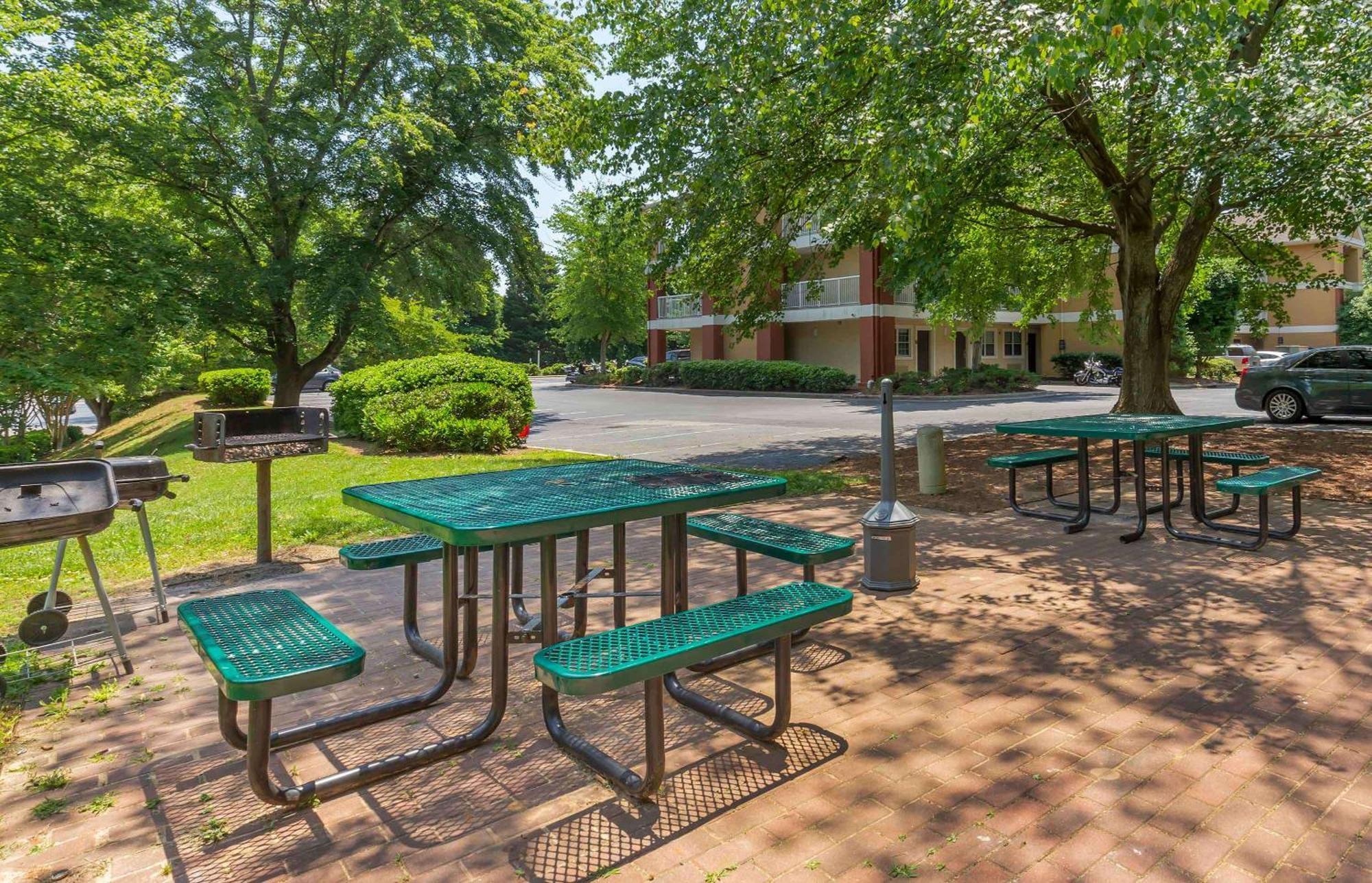 Extended Stay America Select Suites - Greensboro - Wendover Ave - Big Tree Way Luaran gambar