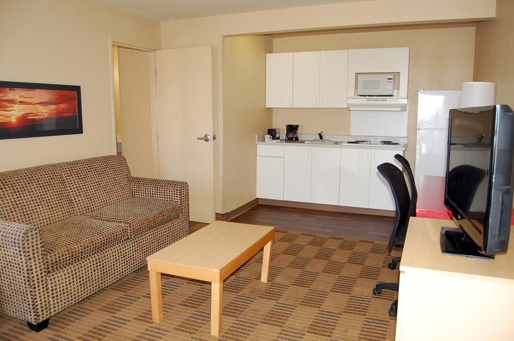 Extended Stay America Select Suites - Greensboro - Wendover Ave - Big Tree Way Luaran gambar