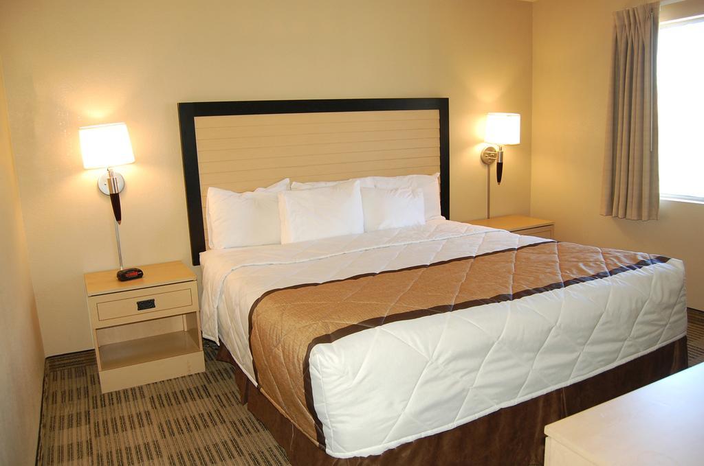 Extended Stay America Select Suites - Greensboro - Wendover Ave - Big Tree Way Luaran gambar