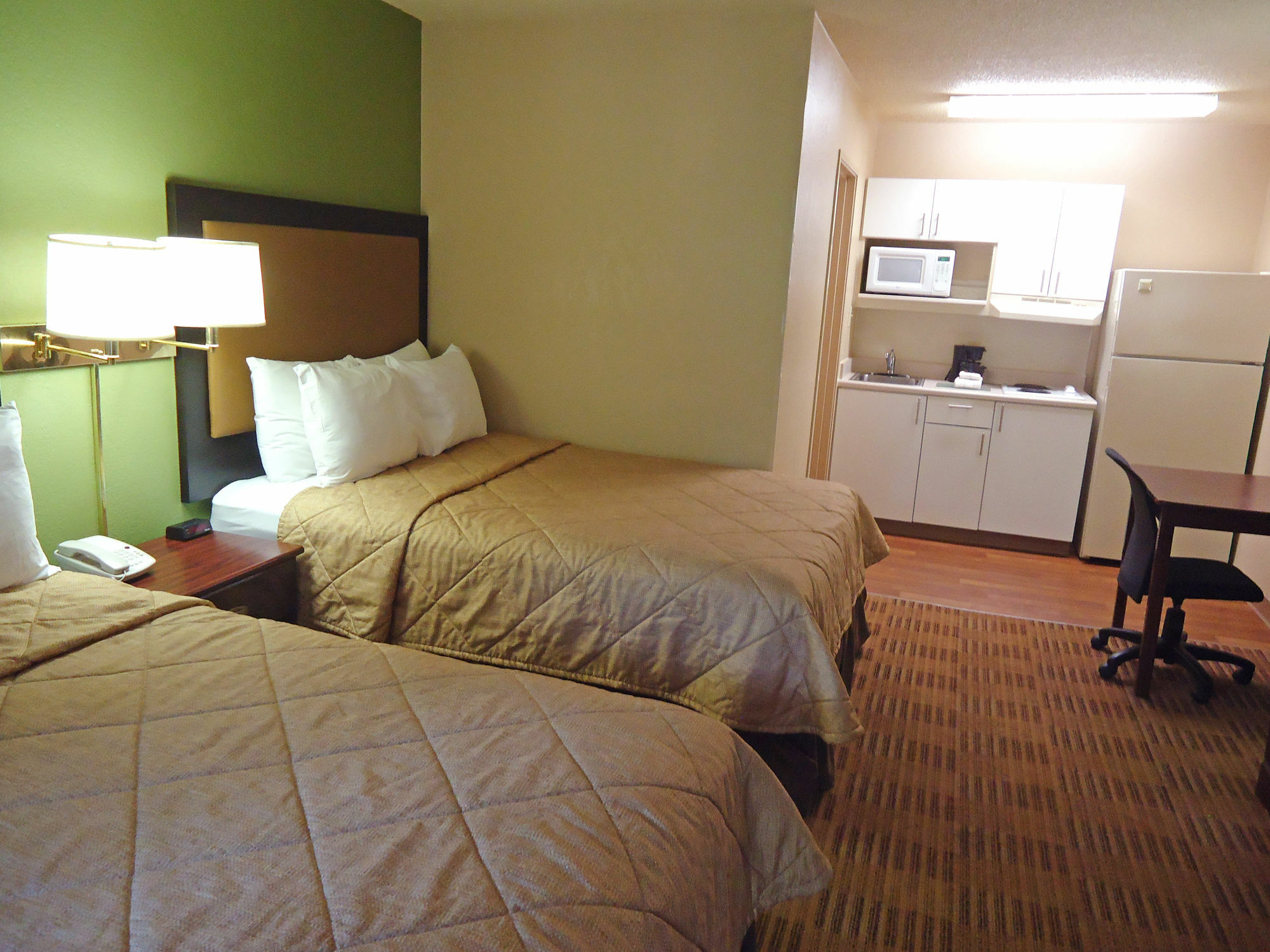 Extended Stay America Select Suites - Greensboro - Wendover Ave - Big Tree Way Luaran gambar