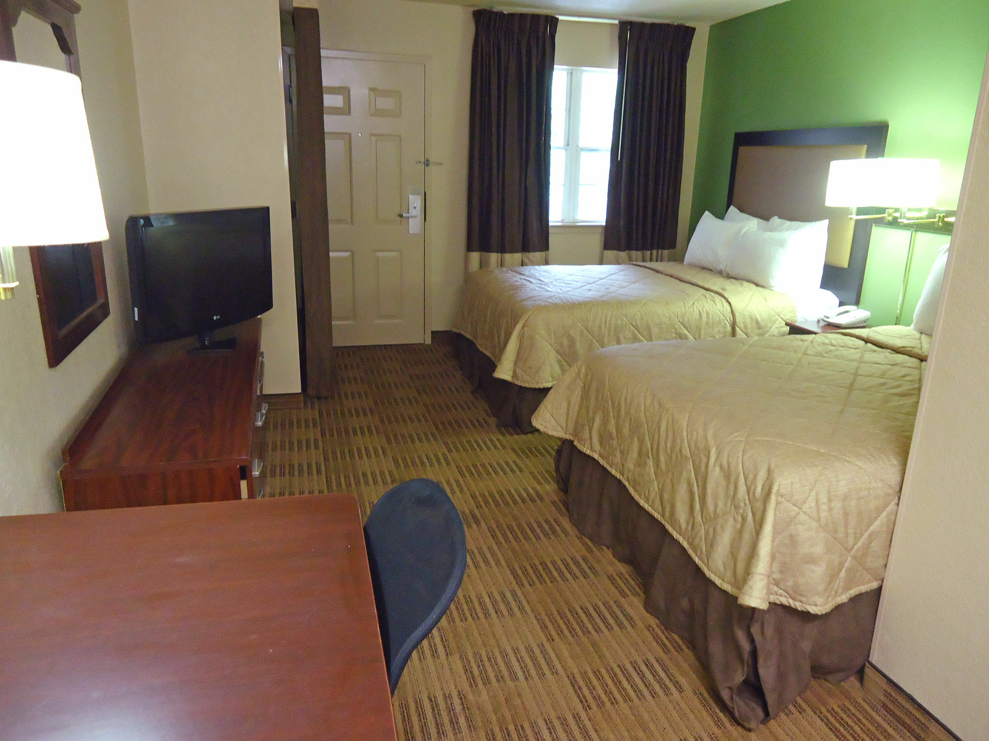 Extended Stay America Select Suites - Greensboro - Wendover Ave - Big Tree Way Luaran gambar